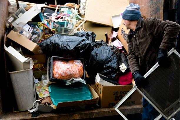 Best Local Junk Hauling  in Wacousta, MI